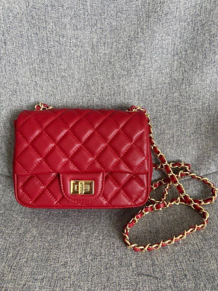 Charming maroon purse