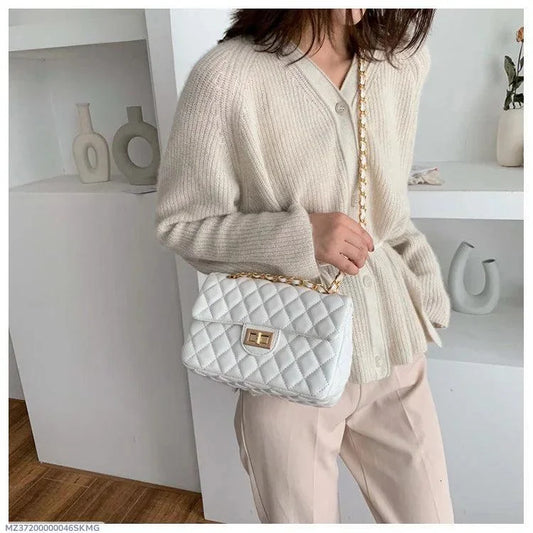 Charming white purse